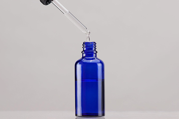Yuzhuang Customized 20ml Blue Essential Oil Bottle 30ml Dropper Bottle Big Head Cover Cosmetic Glass Bottle