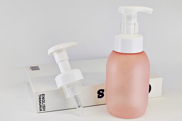 Customized 300ml Children's Bath Bubble Bottle Pet Press Mousse Bottle Foaming Cleanser Shower Gel Shampoo Bottle