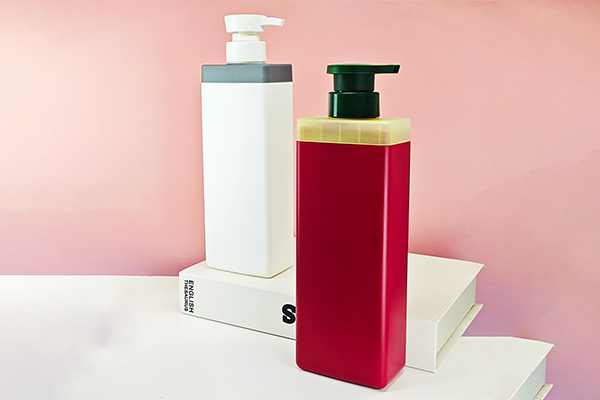 Customized 550ml Shampoo Bottle Hdpe Square Flat Bottle Push-Type Shower Gel Conditioner Bottle