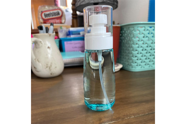 Spot Spray Bottle Travel Sub-Bottle Portable Lotion Fine Mist Moisturizing Spray Bottle Press Lotion Bottle Empty Bottle